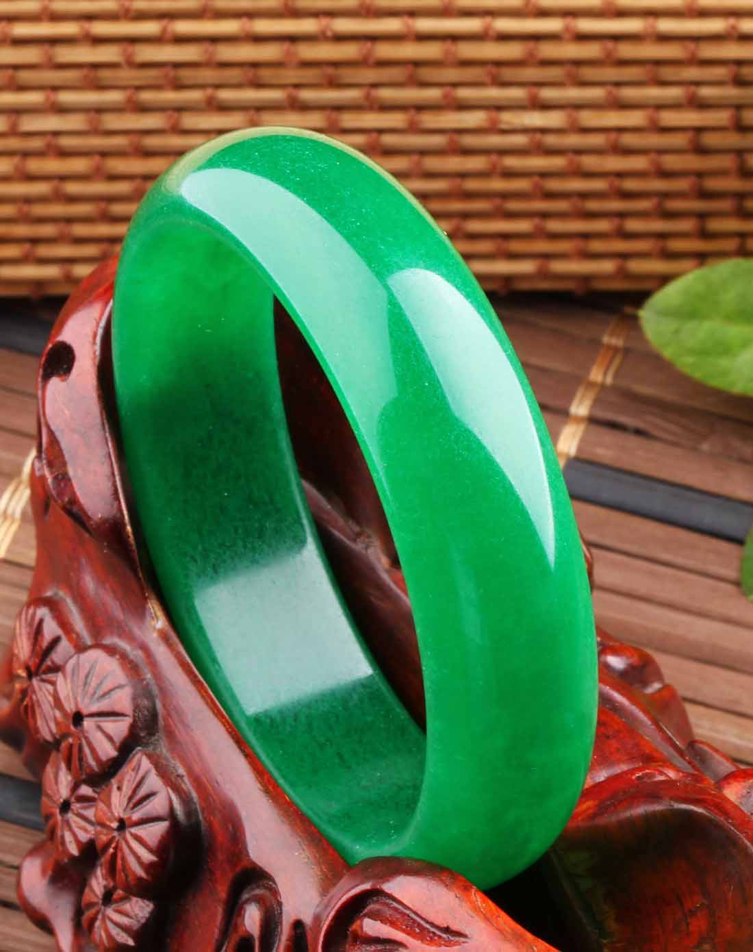 台湾玉手镯-春意盎然(小)