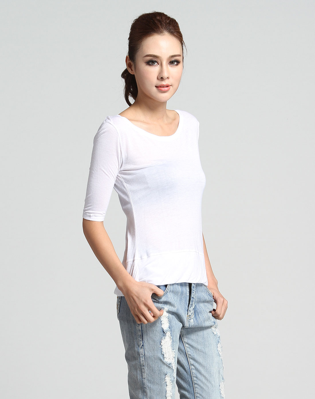 简约白色纯色中袖t恤