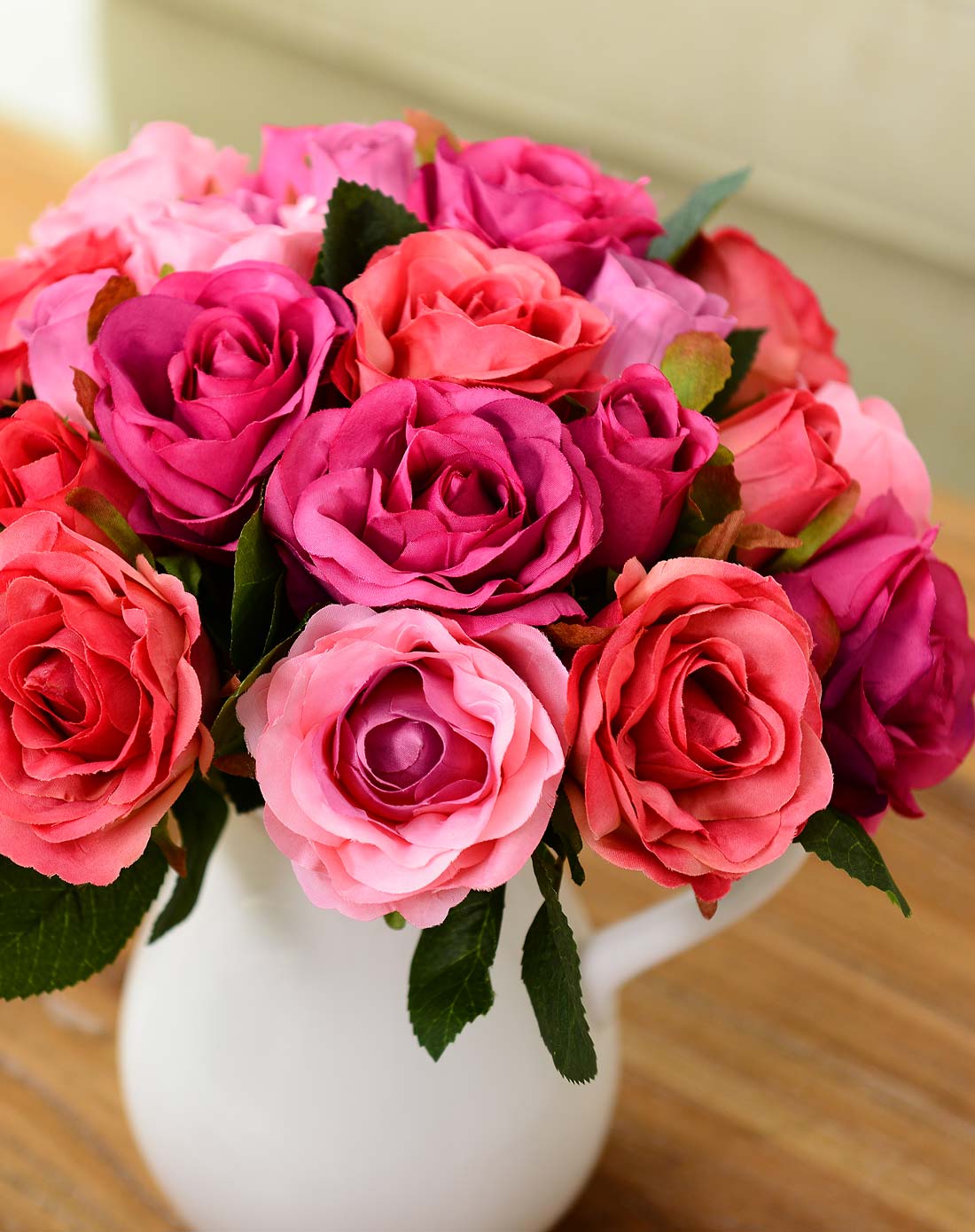 整体花艺 白色陶瓷水壶花瓶 9头手札玫瑰玫红色3束